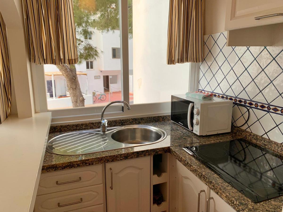 Apartamentos Rex Con 2 Camere Da Letto Es Pujols Buitenkant foto