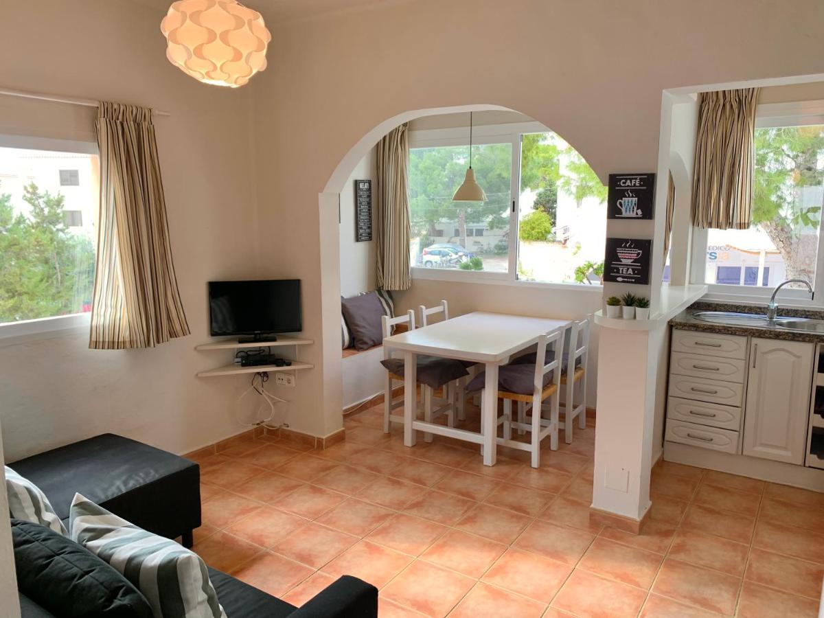 Apartamentos Rex Con 2 Camere Da Letto Es Pujols Buitenkant foto
