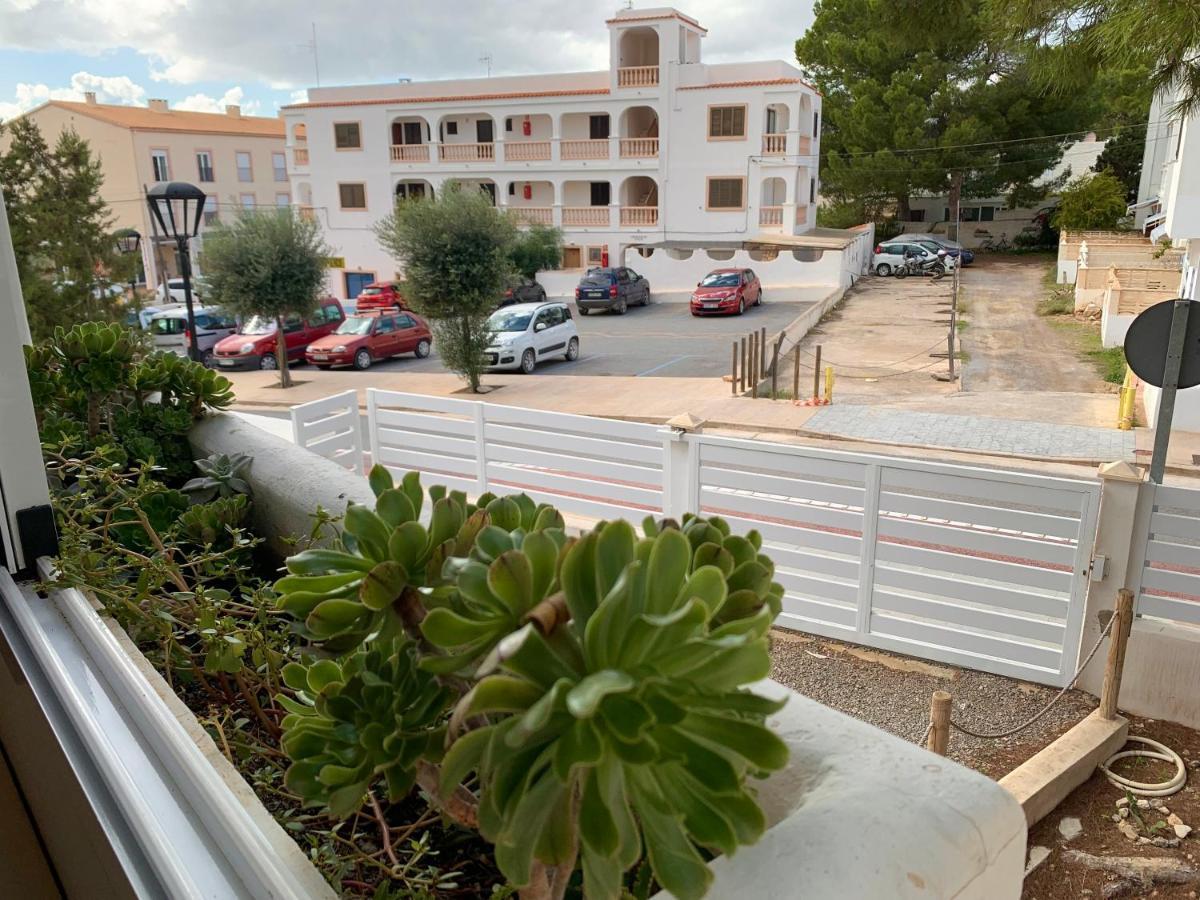 Apartamentos Rex Con 2 Camere Da Letto Es Pujols Buitenkant foto